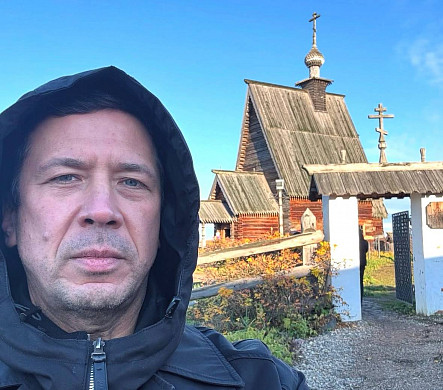 Актер Андрей Мерзликин побывал в Плесе и согласился, что там «невыносимо дорого»